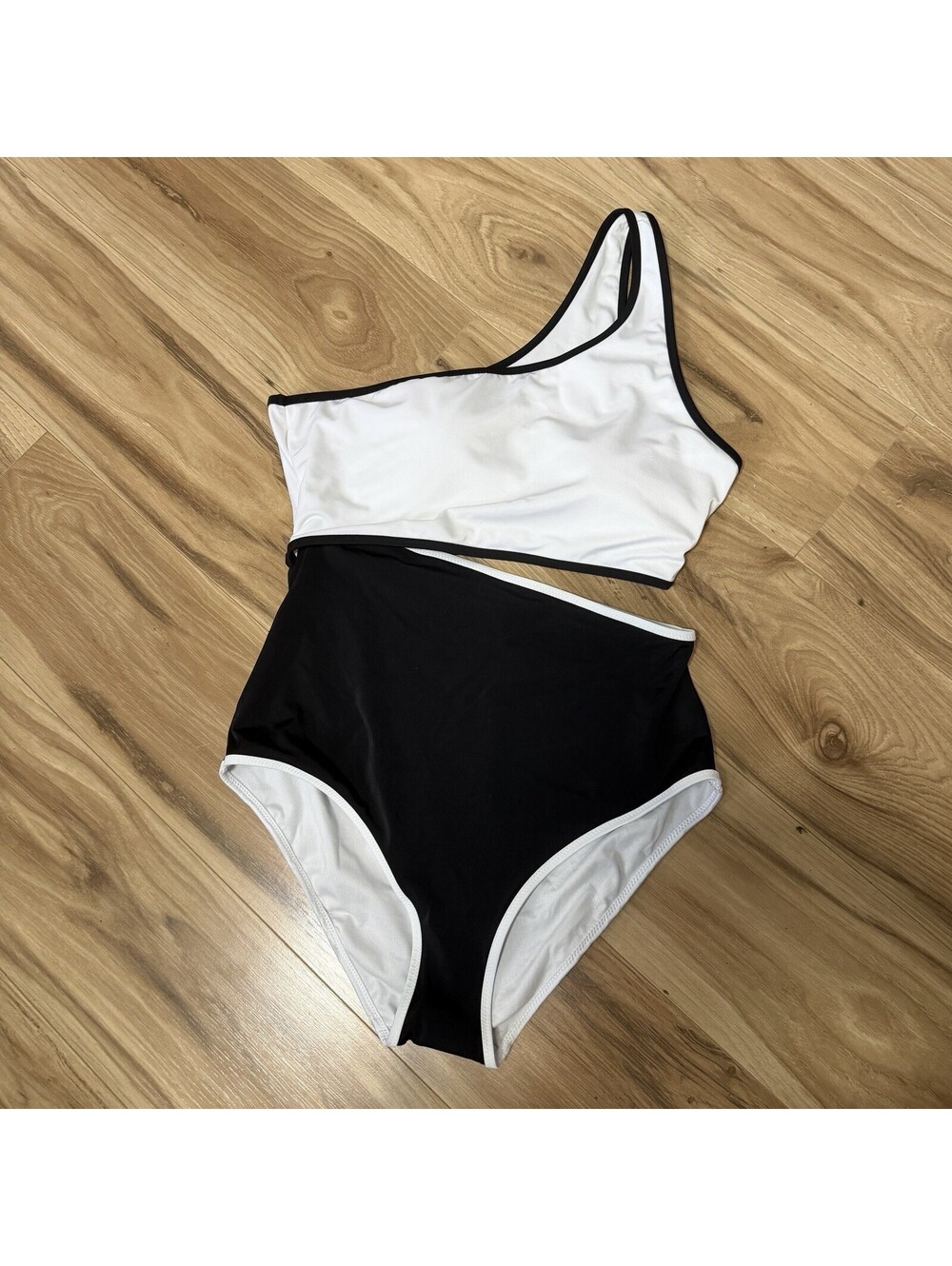 Victoria's Secret Monokini Colorblock Cutout One Piece Black White Sz M